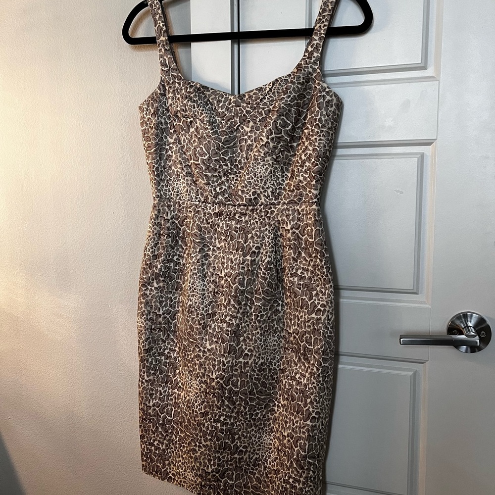 Antonio Melani Leopard print Dress, Size 2, Fully Lined Pleated A-Line Back Slit